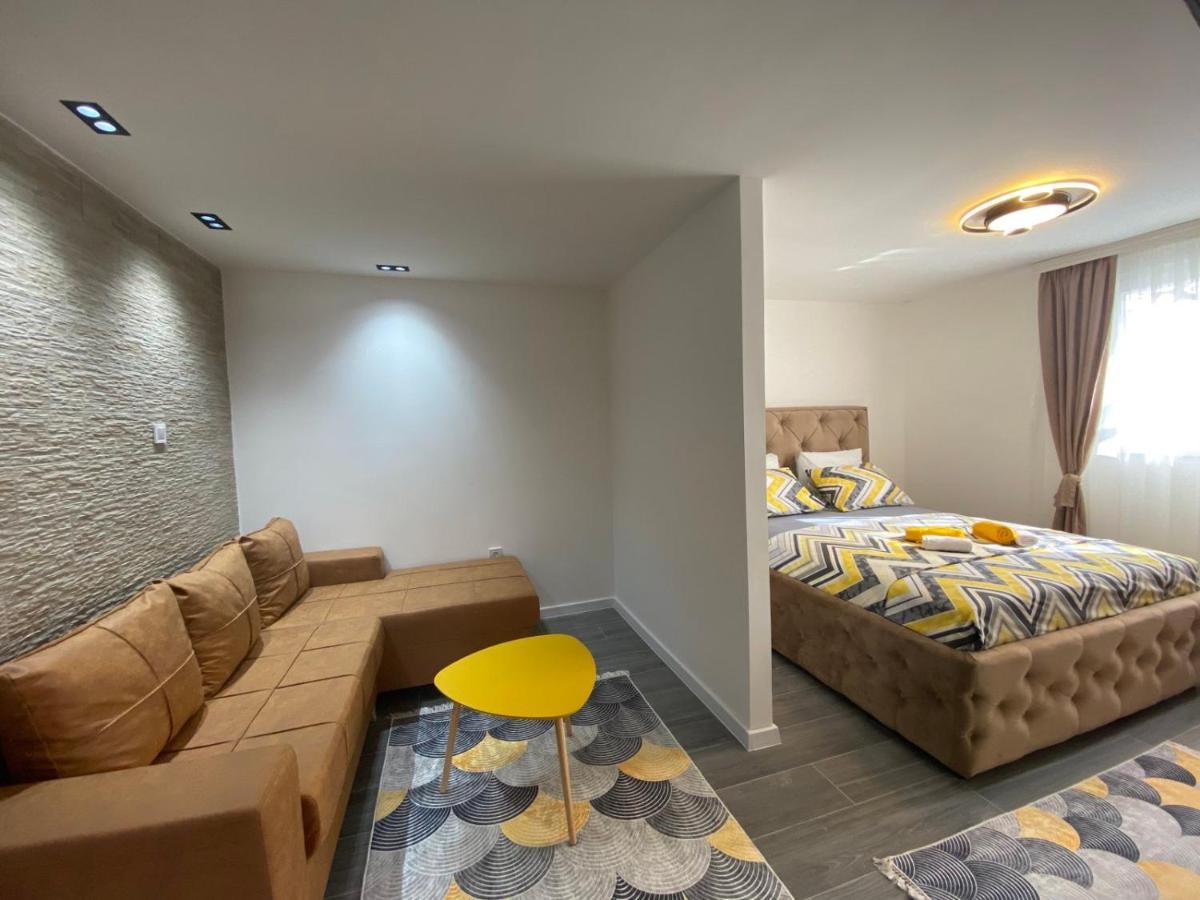 Vucinic Studio Apartment Cetinje Exterior photo